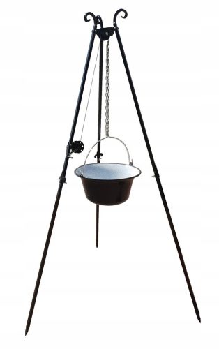  Háromlábú grillszett + akasztófazék 10 l