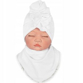   Sapka a csecsemőnek - Hosszú ujjú test elegáns, fehér fodorokkal 86