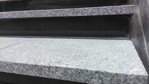 Belső lépcsők - Kapaszbükk -kezelő korlát 64x64 mm 200 cm -es bükk