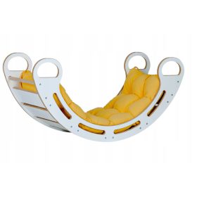  Ringató párnával, hinta párnával - Montessori