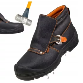 Urgent 115-ös munkacsizma, 41-es méret