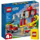  LEGO City 60375 tűzoltóállomás és tűzoltóautó + LEGO papírtáska