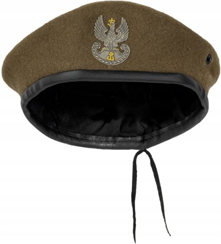 Vadászsapka, sapka - BERET a Területvédelmi Erőktől a WOT gálán, 1957