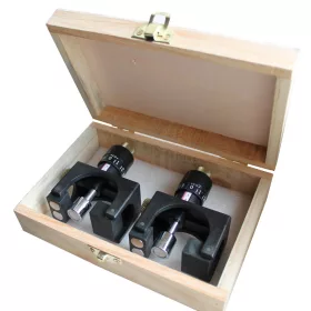 SZERSZÁM A KÉSEK TENGELYRE HELYEZÉSÉHEZ, PONTOS MÉRLEG