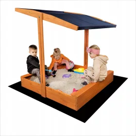   Homokozó - Fából készült homokozó, amelyet egy pad tetővel impregnáltak