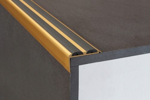 Lépcső élvédő profilok - Effektor küszöb lépcsőcsík A37/120cm arany