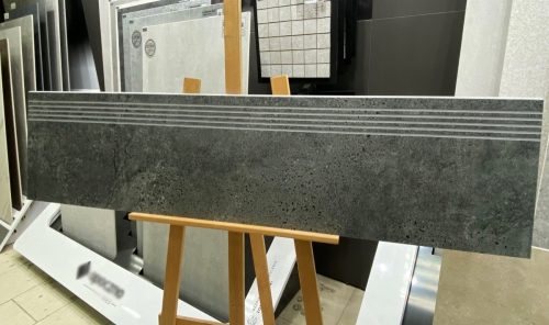 Külső lépcsők - csempe lastrico grafit 30x120 lépcsők új