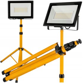   Halogén 3000, 4500, 6000 4500 lm 0 W + halogén semleges fehér 14000 lm 200 W