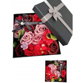   Virág dekoráció - Szappan virág rózsák virágdoboz díszdobozban