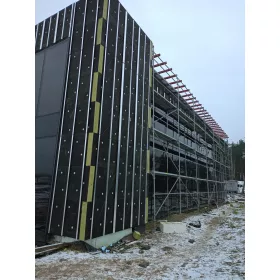   Szellőztetett homlokzat Szinterezett anyagok, szálcement, HPL, építészeti beton
