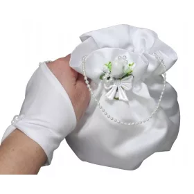    úrvacsoratáska. Elsőáldozási készlet: kesztyű és táska