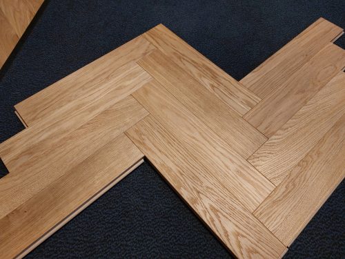 TÖLGY PARKETTA Halszálkás LITY KL1 Natur 20*80*400mm (vastagság, szélesség, hossz). Tölgy deszka