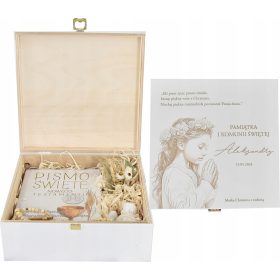    Ajándék elsőáldozás emlékül, Biblia, rózsafüzér egy lánynak