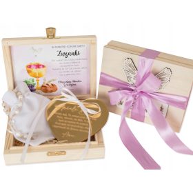    Az elsőáldozás emléktárgya, úrvacsorai ajándék, aranyszív, rózsafüzér