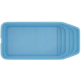   A Medencetechnológiai Központ négyszögletes úszómedencéje, 750 x 360 cm