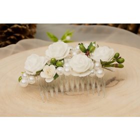   Hajfésű, áldozási fejdísz, fehér virágok, gyöngyök, esküvő, úrvacsora