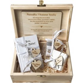  Az első szentáldozás emléktárgya AJÁNDÉK METSZET