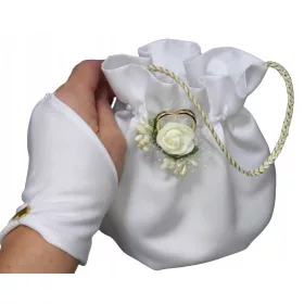    úrvacsoratáska. Egy úrvacsorához vagy egy úrvacsorai ruhához. Arany Szív