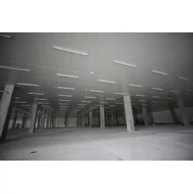 Mennyezeti panelek, homlokzati falak