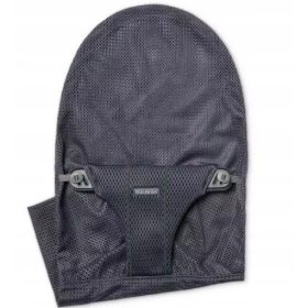    BabyBjorn kidobó 103777 + Luba antibakteriális törlőkendő 15 db.