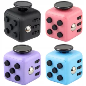    4X HAND CUBE ANTI-STRESS CUBE FIDGET CUBE TOYS gombok gombok a kézben