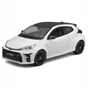    Toyota GR Yaris 2021 fehér Maisto 1:24 1/24 fém autómodell 32909