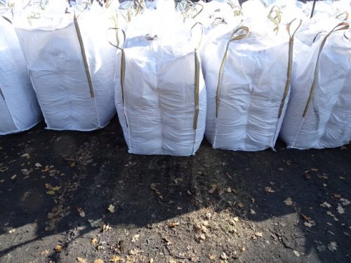  BIOHUMUS HUMUS TŐZEG FÖLDMŰTRÁGYA GILÉSZTÁBÓL 1038L=650KG