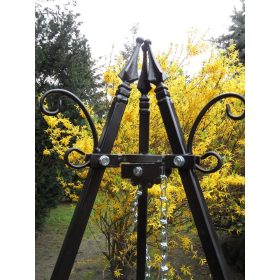    Rács grill Állvány dekoratív C hajtókarral és 50 cm-es ráccsal és lánccal