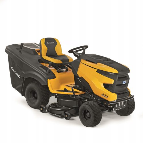 Cub Cadet benzines fűnyíró kosárral, 547 cm³ kapacitással. kosár 320 l, vágási szélesség 106 cm