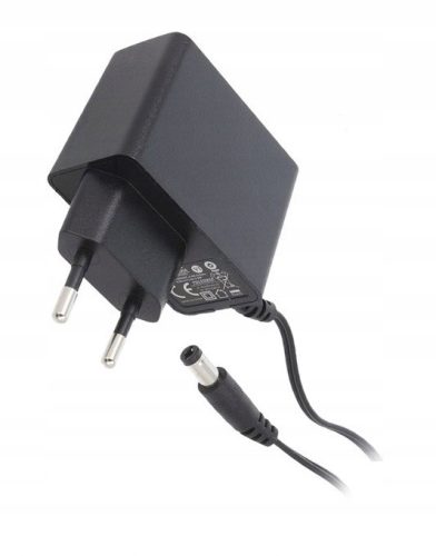  Tápegység a Yamaha 12V-os billentyűzetek különböző modelljéhez