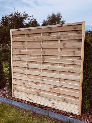 Kerítés háló, drótfonat - PERGOLA LUX FA KERÍTÉS CSAVAROS PERGOLA